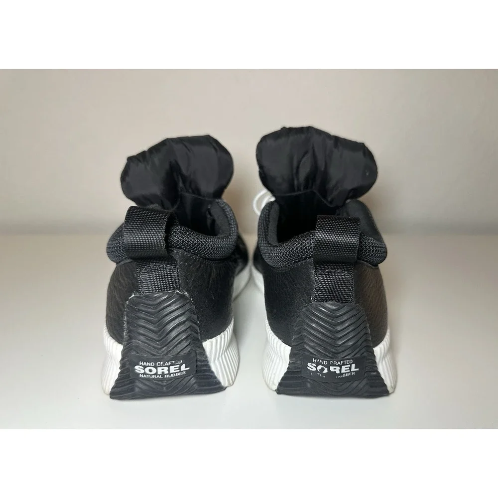 SOREL Women's Out N‎ About Black White Street Sneakers Waterproof Shoes SIZE 9